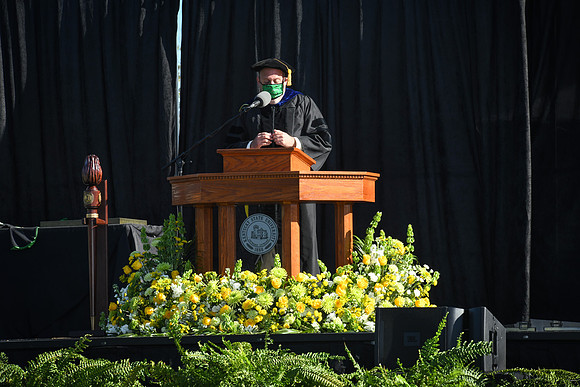 grad2020-497