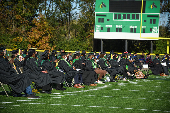 grad2020-153