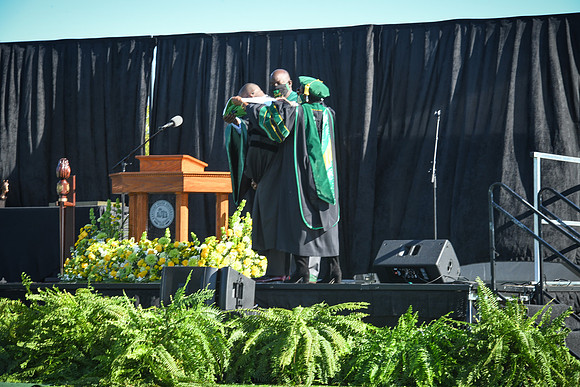 grad2020-506