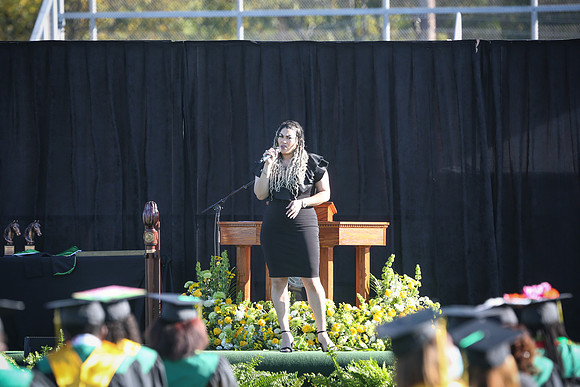 grad2020-145