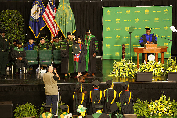 KSU-2025-Grad-1233