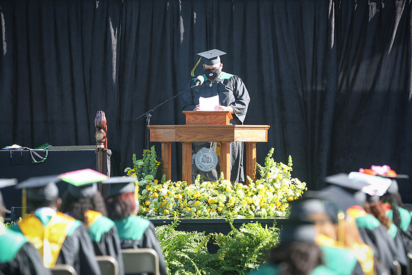 grad2020-423