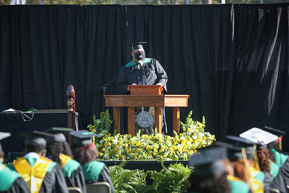 grad2020-436