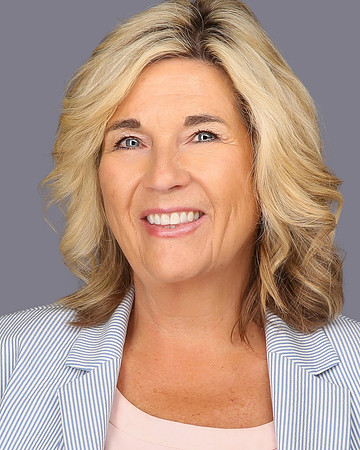 Lori Crews-8-c1