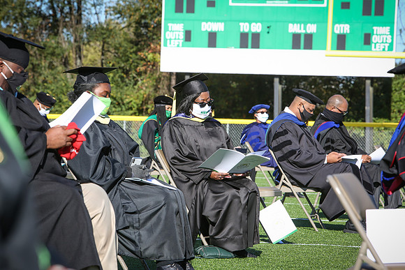 grad2020-295