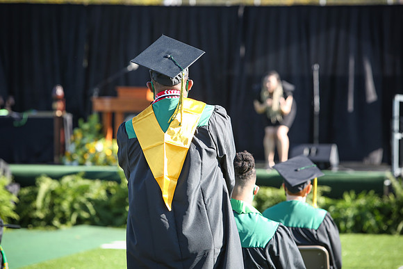 grad2020-236