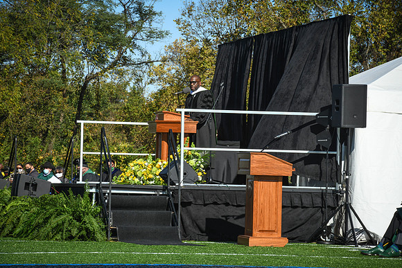 grad2020-533