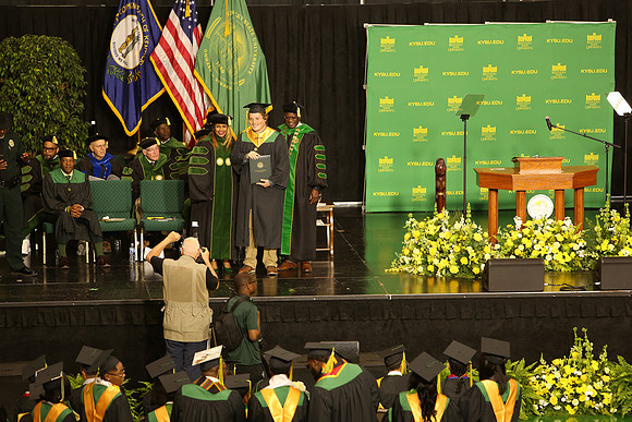 KSU-2025-Grad-1386