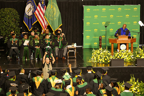 KSU-2025-Grad-1086