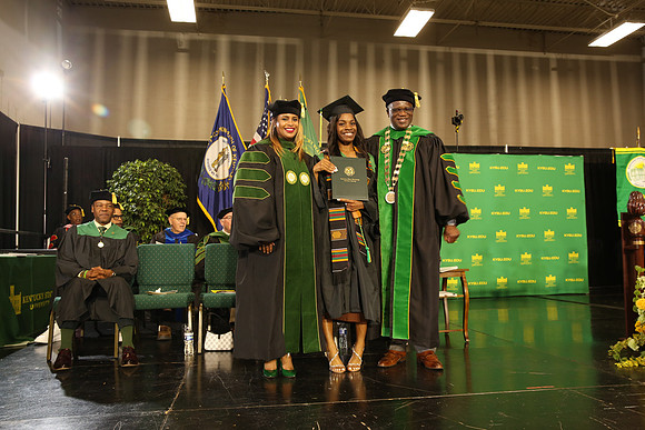 KSU-2025-Grad-1472