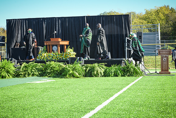 grad2020-504