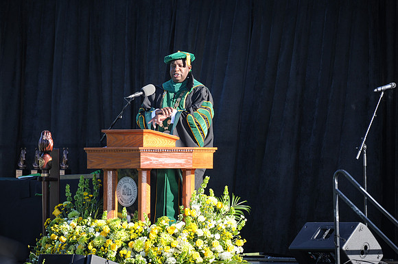grad2020-126