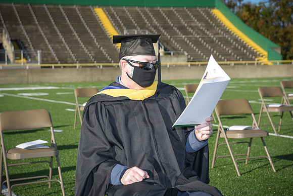 grad2020-65