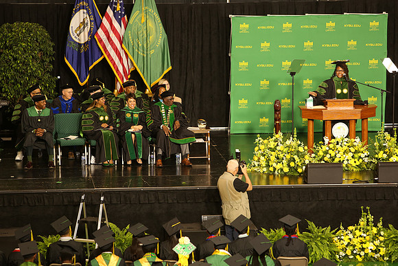 KSU-2025-Grad-1136