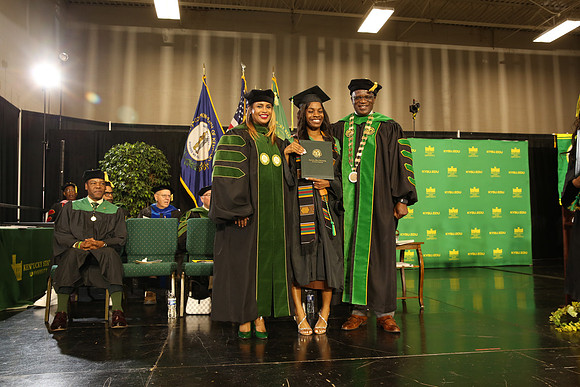 KSU-2025-Grad-1474