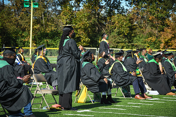 grad2020-559