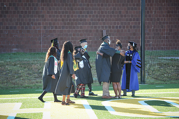 grad2020-79