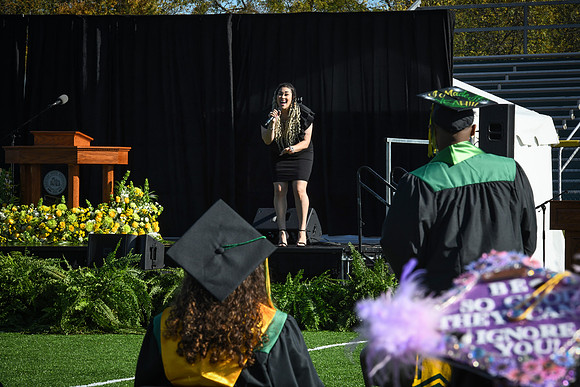 grad2020-484