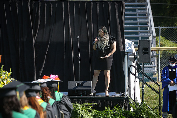 grad2020-599