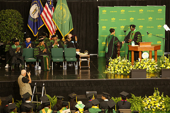 KSU-2025-Grad-1158