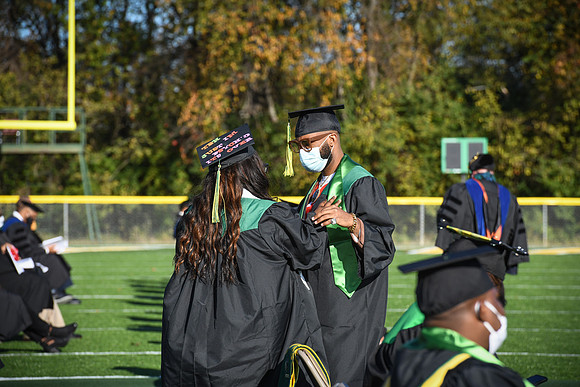 grad2020-95