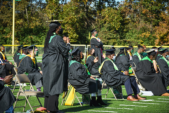 grad2020-561