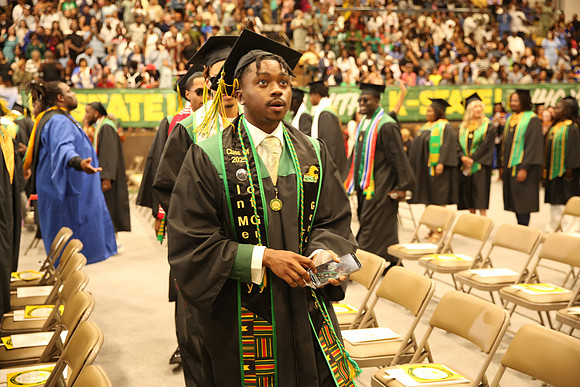 KSU-2025-Grad-1059