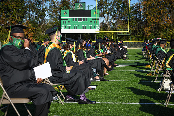 grad2020-96