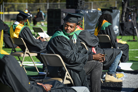 grad2020-440