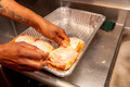 IndisChicken_Action_Marinating_01