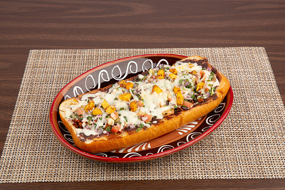 TaqueroMucho_Taqueria_Mollete_1