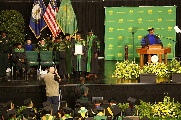 KSU-2025-Grad-1296