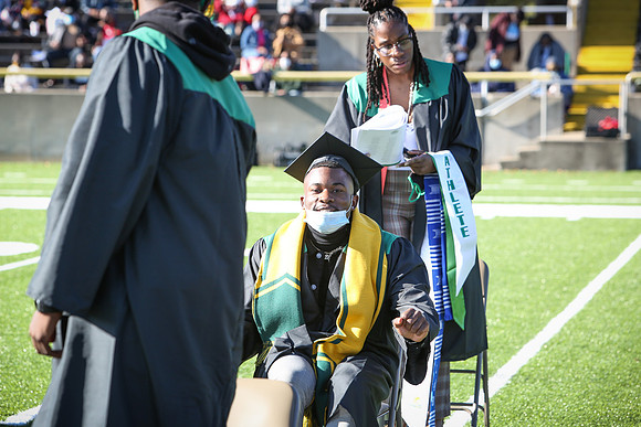 grad2020-286