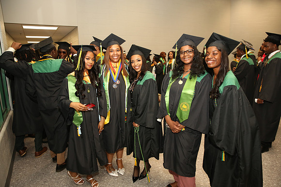 KSU-2025-Grad-979