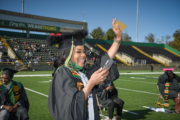 grad2020-475