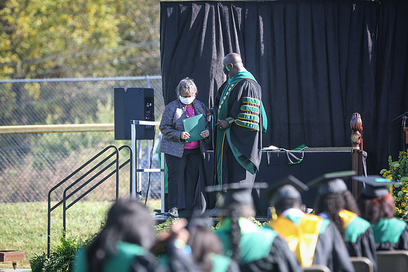 grad2020-378