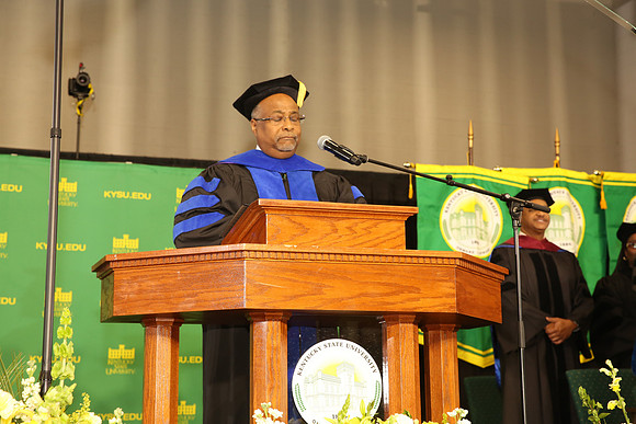 KSU-2025-Grad-1072