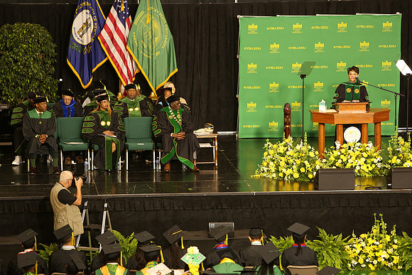 KSU-2025-Grad-1167