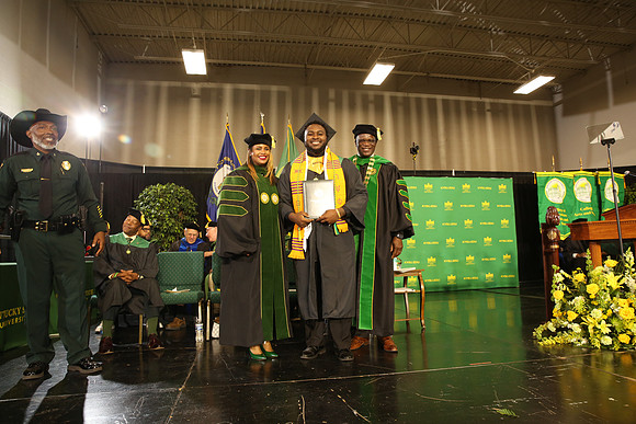 KSU-2025-Grad-1504