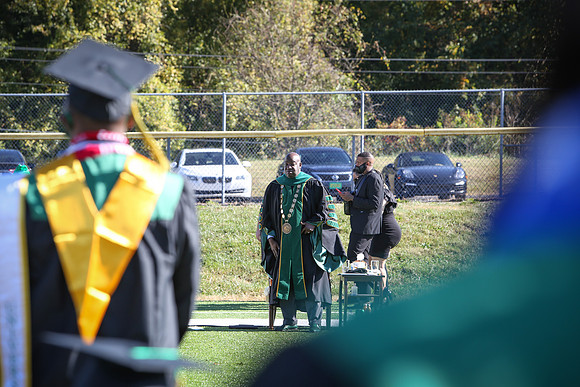 grad2020-551