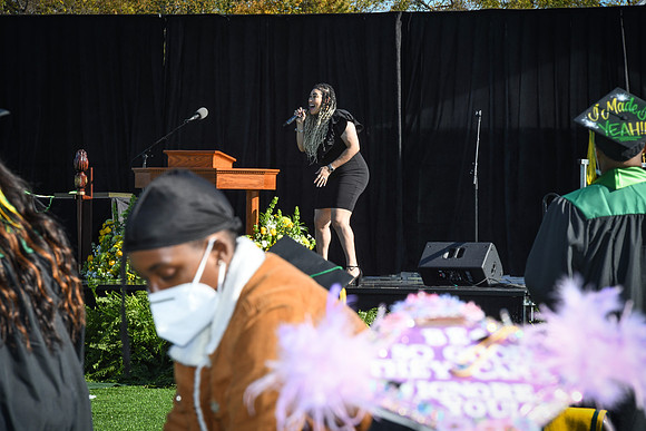 grad2020-488