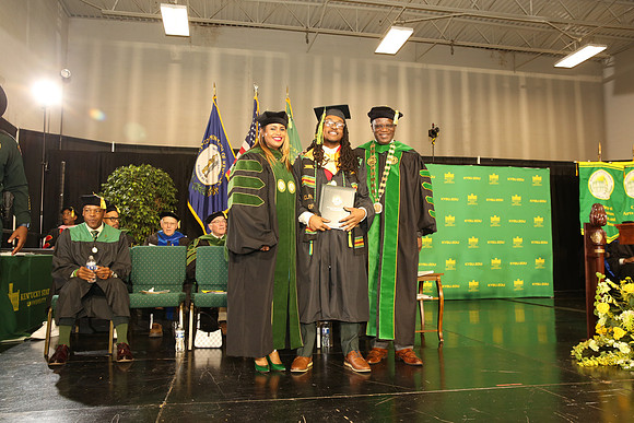 KSU-2025-Grad-1481