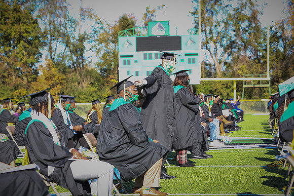 grad2020-230