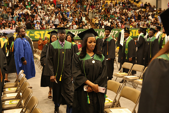 KSU-2025-Grad-1055